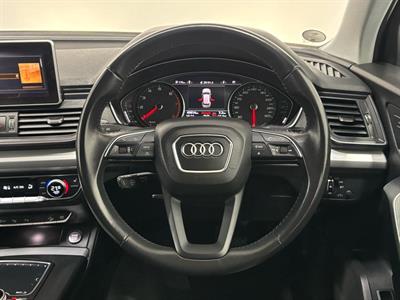 2017 Audi Q5 - Thumbnail