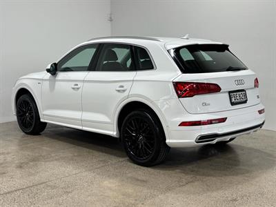 2017 Audi Q5 - Thumbnail