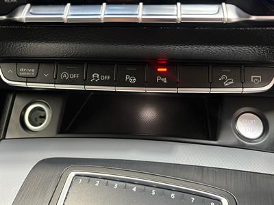 2017 Audi Q5 - Thumbnail