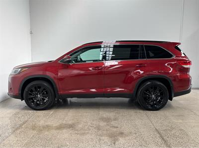 2019 Toyota Highlander - Thumbnail