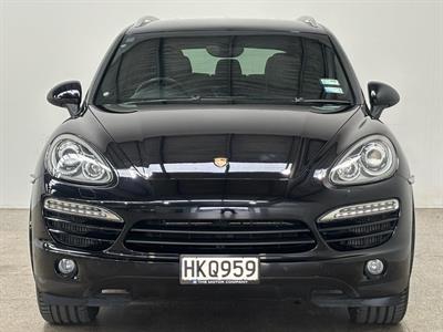 2014 Porsche Cayenne - Thumbnail