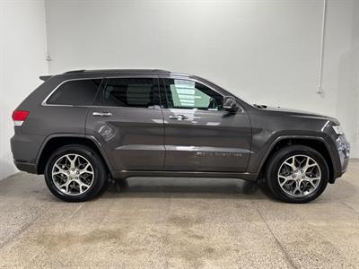 2021 Jeep Grand Cherokee - Thumbnail
