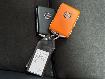 2022 Volvo Xc40 - Thumbnail