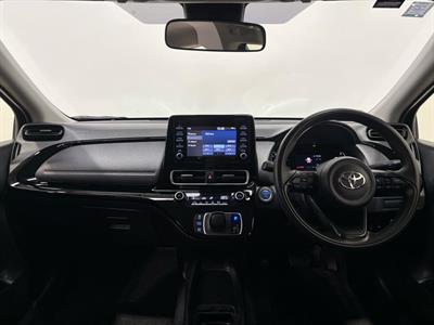 2022 Toyota Aqua - Thumbnail