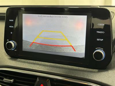 2021 Hyundai Santa Fe - Thumbnail
