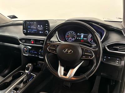 2021 Hyundai Santa Fe - Thumbnail