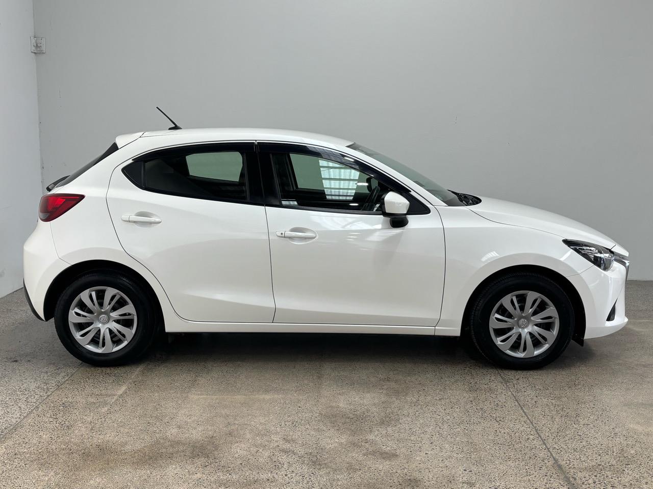 2016 Mazda Demio