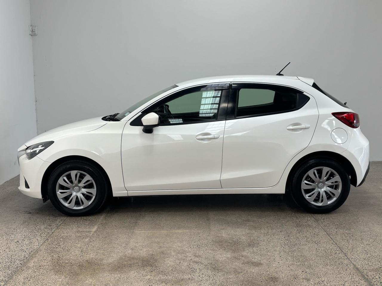 2016 Mazda Demio