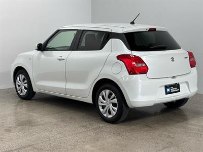 2017 Suzuki Swift - Thumbnail