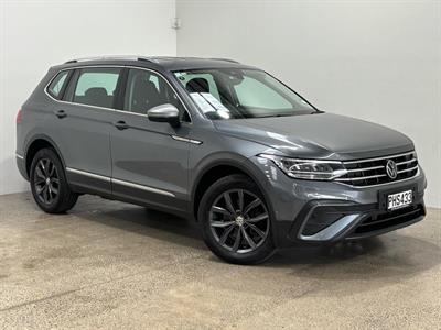 2022 Volkswagen Tiguan - Thumbnail