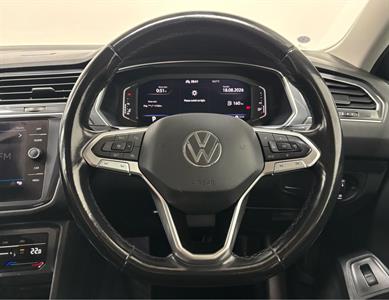 2022 Volkswagen Tiguan - Thumbnail