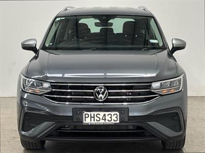 2022 Volkswagen Tiguan - Thumbnail