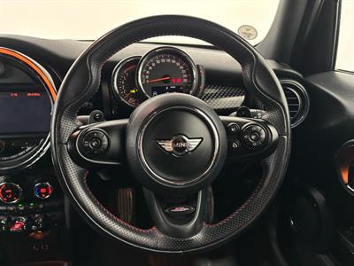 2015 Mini Cooper - Thumbnail