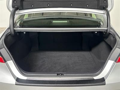 2020 Toyota Camry - Thumbnail