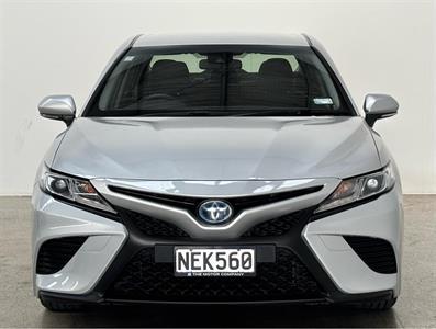 2020 Toyota Camry - Thumbnail