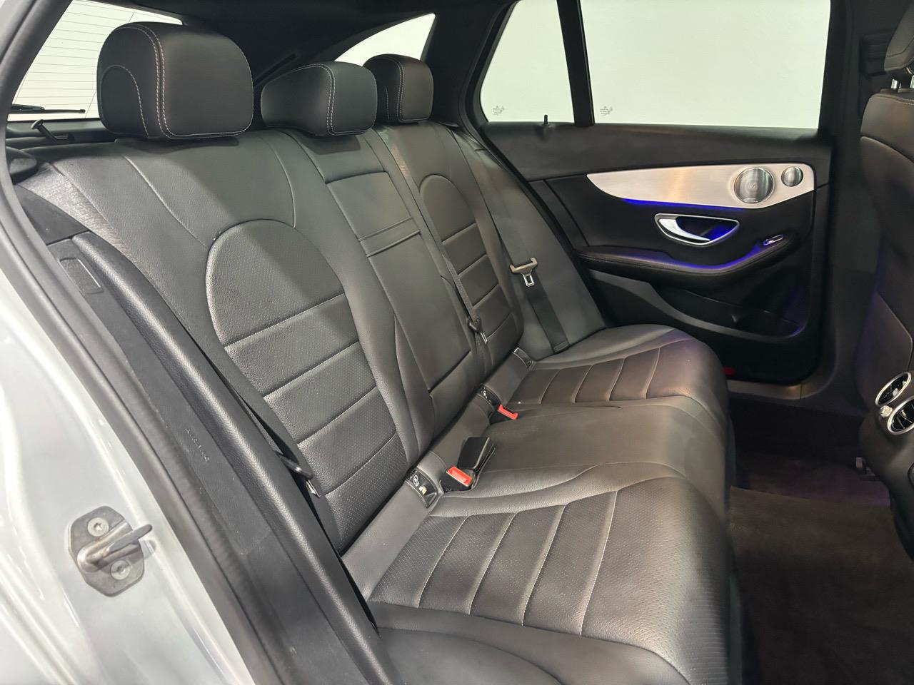 2020 Mercedes-Benz C200