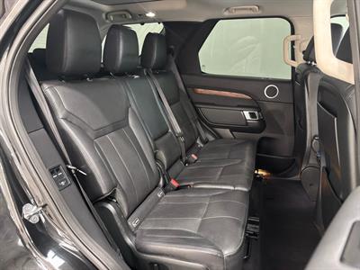 2018 Land Rover Discovery - Thumbnail
