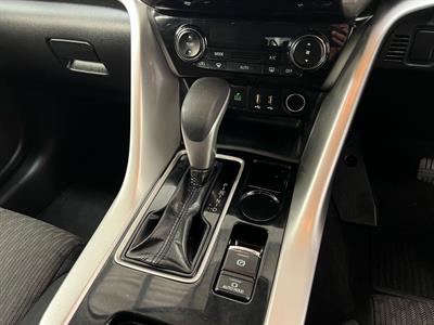2021 Mitsubishi Eclipse Cross - Thumbnail