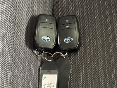 2020 Toyota Yaris - Thumbnail