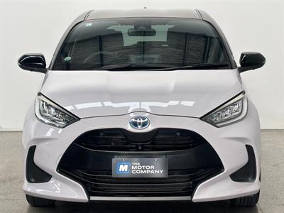 2020 Toyota Yaris - Thumbnail