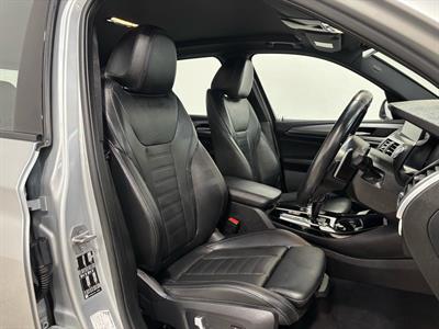 2022 BMW X3 - Thumbnail