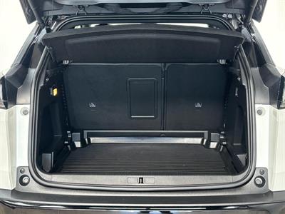 2021 Peugeot 3008 - Thumbnail