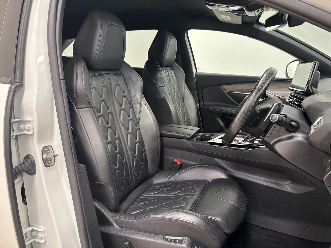 2021 Peugeot 3008
