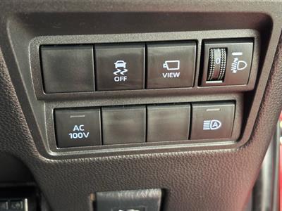 2021 Toyota Yaris - Thumbnail