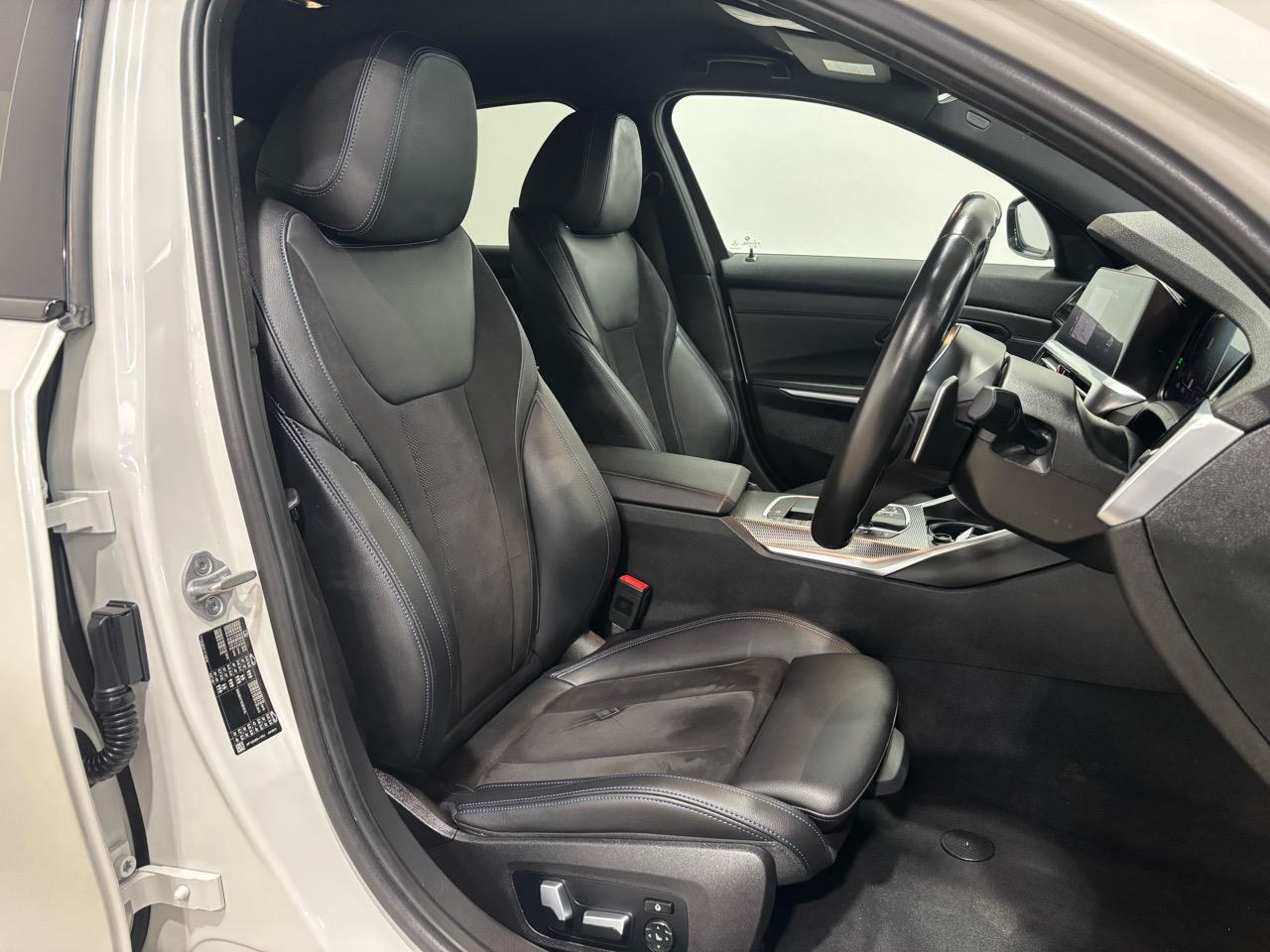 2021 BMW 320i