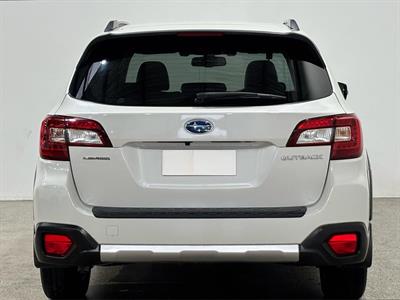 2016 Subaru Outback - Thumbnail