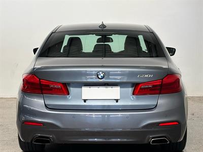 2017 BMW 530i - Thumbnail