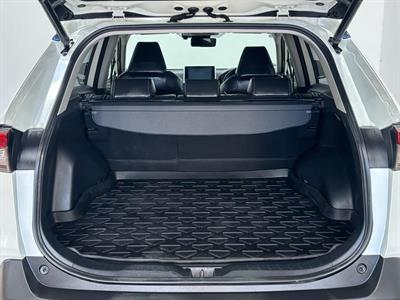 2019 Toyota RAV4 - Thumbnail