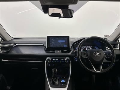 2019 Toyota RAV4 - Thumbnail