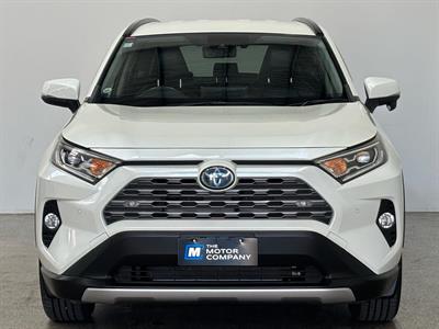 2019 Toyota RAV4 - Thumbnail