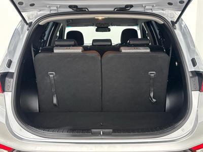 2020 Hyundai Santa Fe - Thumbnail